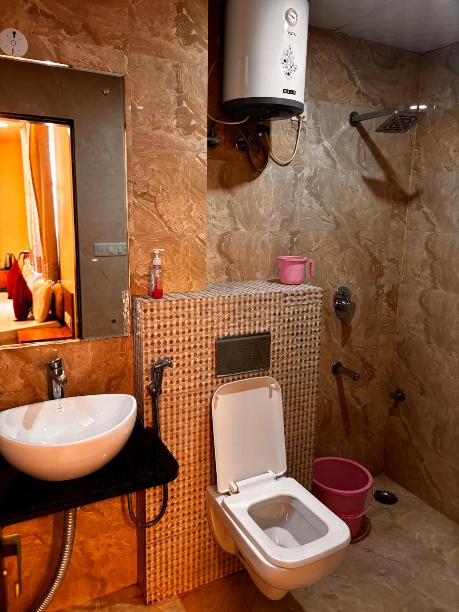 Hotel Gulabi Nagri, Malviya Nagar, Jaipur Luaran gambar