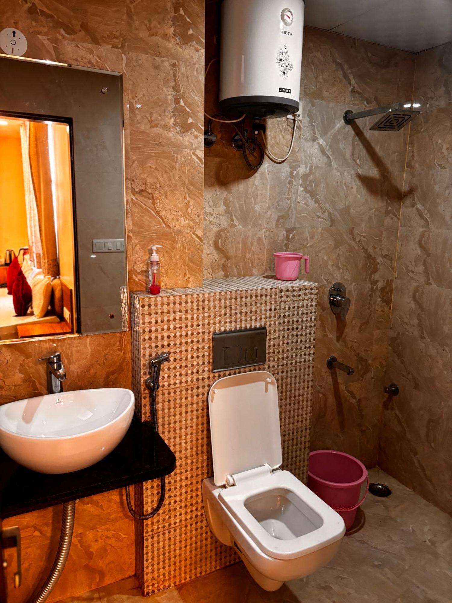 Hotel Gulabi Nagri, Malviya Nagar, Jaipur Luaran gambar