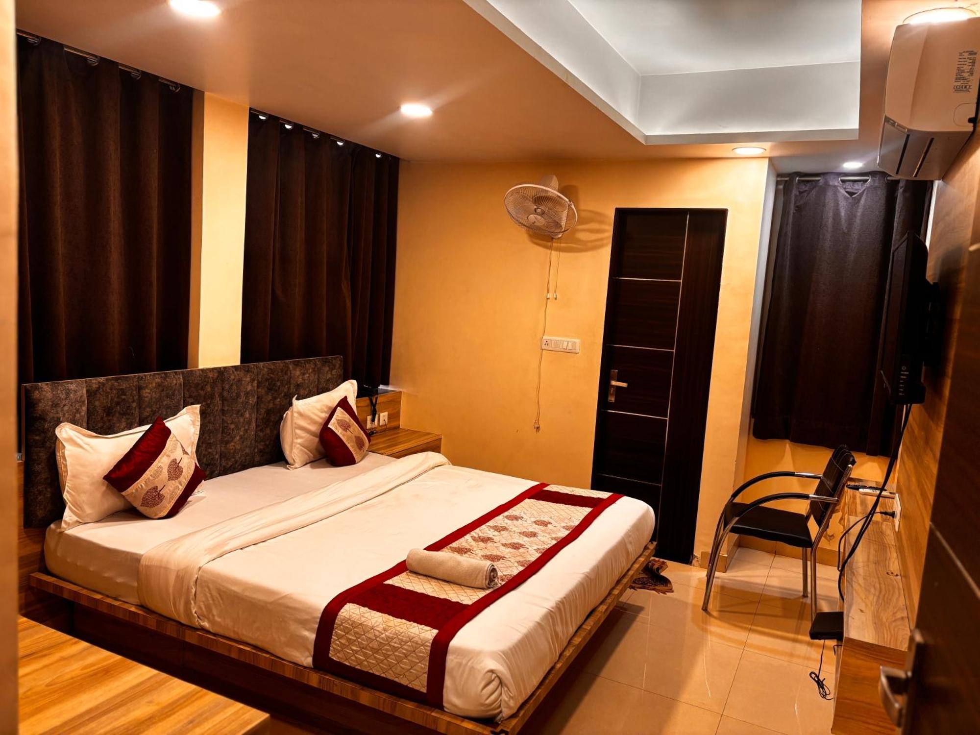 Hotel Gulabi Nagri, Malviya Nagar, Jaipur Luaran gambar