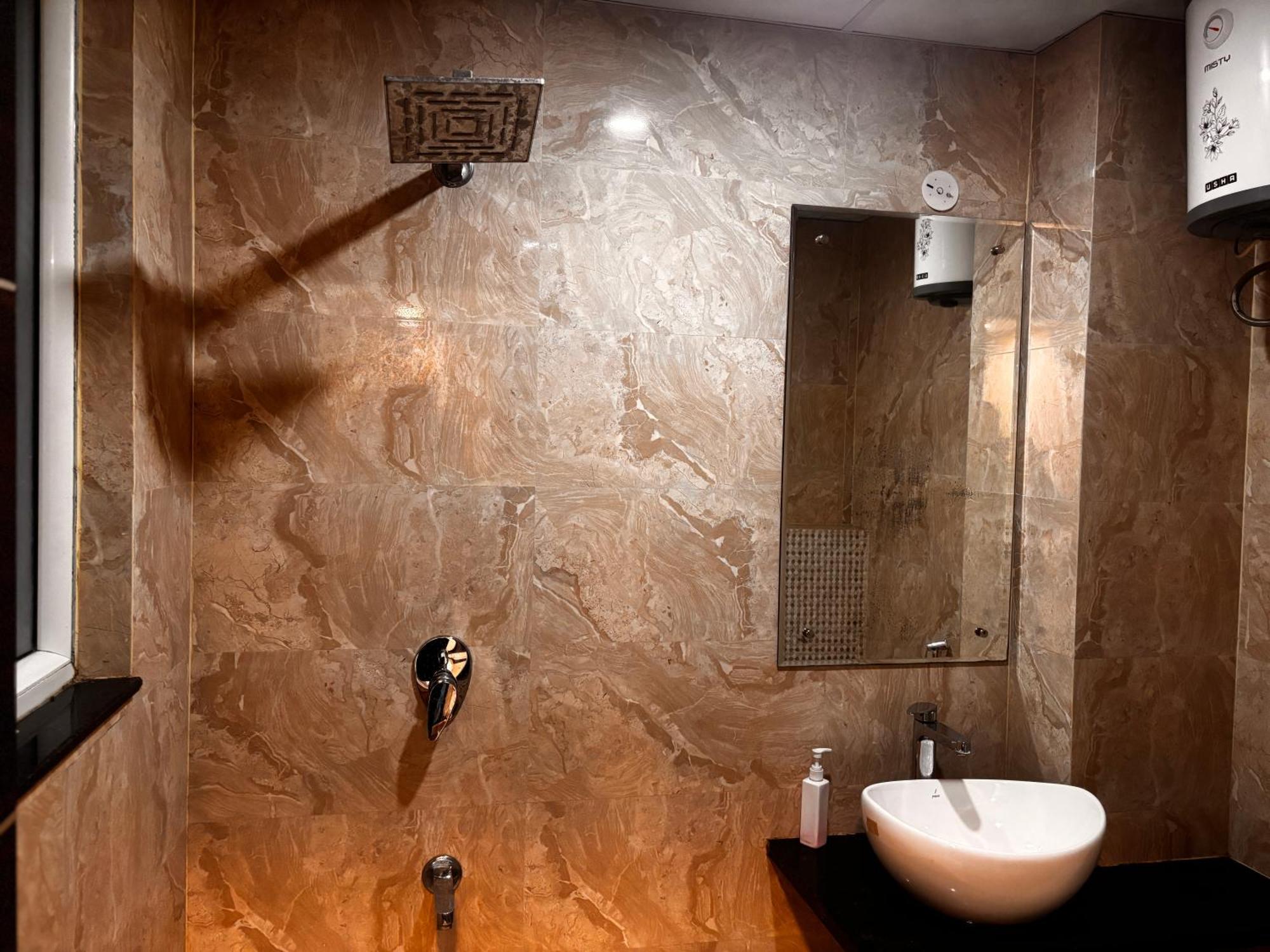 Hotel Gulabi Nagri, Malviya Nagar, Jaipur Luaran gambar